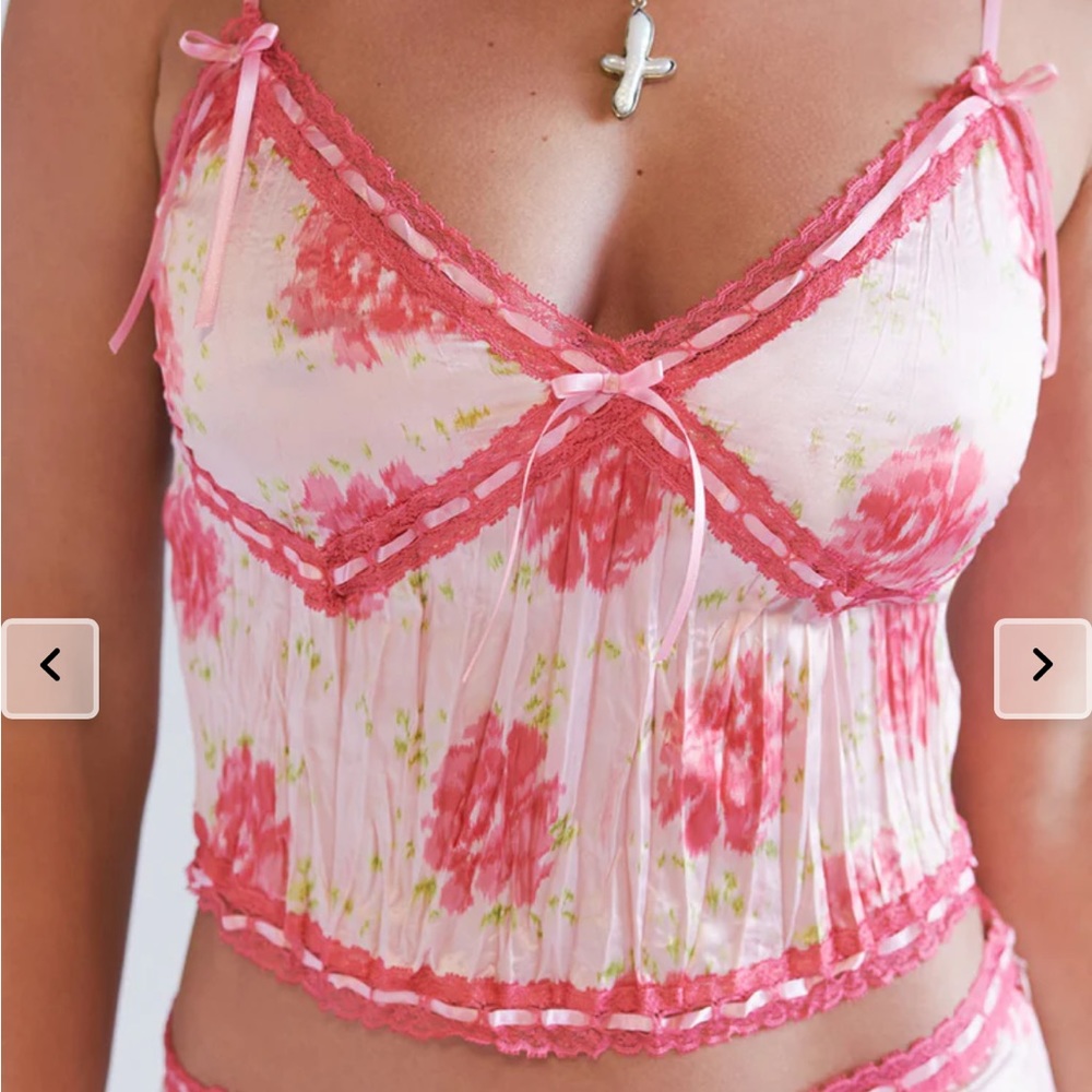 COPY - Frankie’s Bikinis Serafina Sydney Sweeney tank